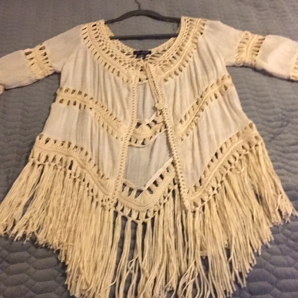 Crochet shrug - Picture 1 of 1